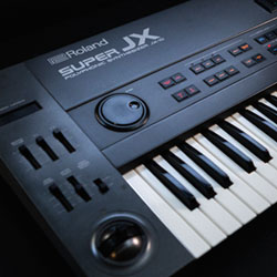 Roland JX-10